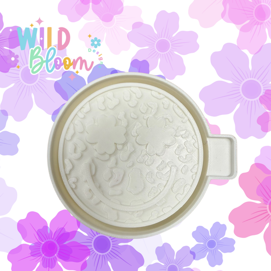 Clover Smiley Mold